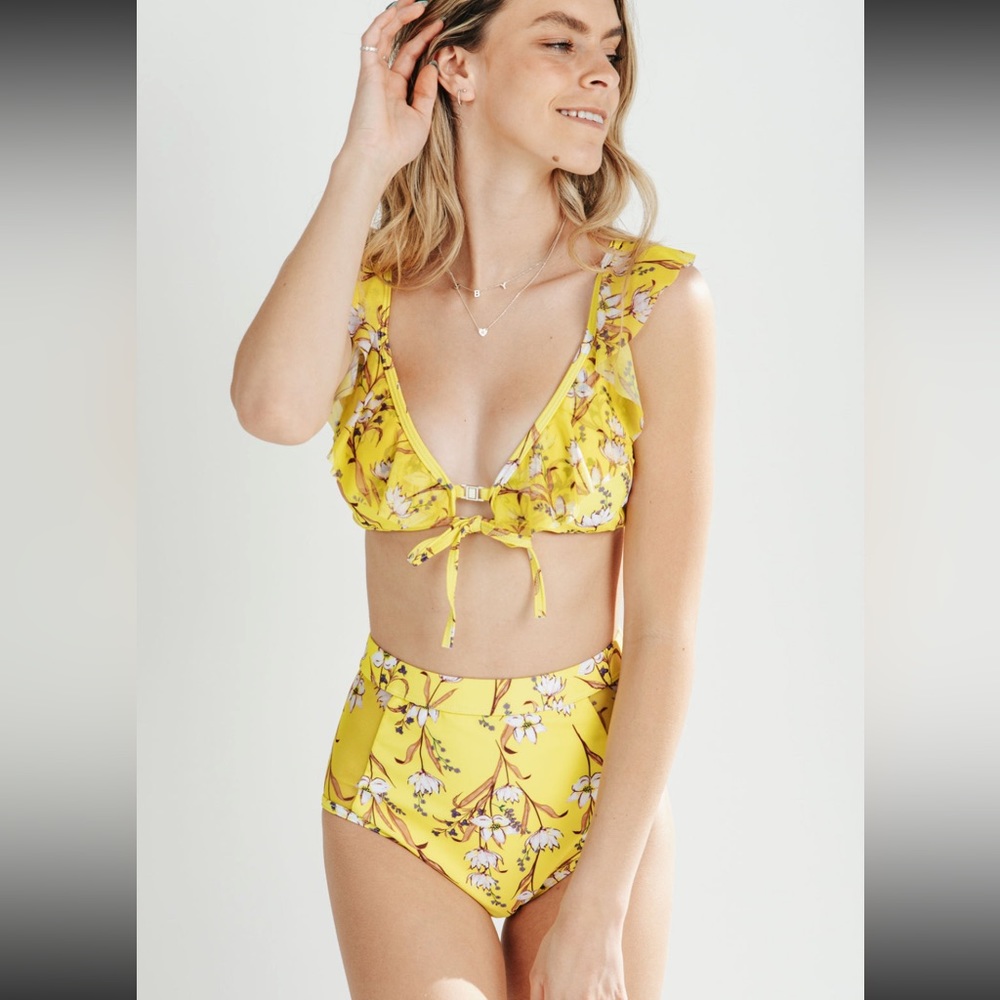 NEW Davi & Dani high rise yellow two piece 1XL